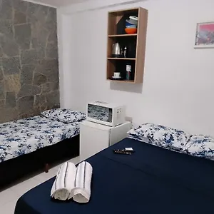 linhares-kitnets.cabofriohotels.org/